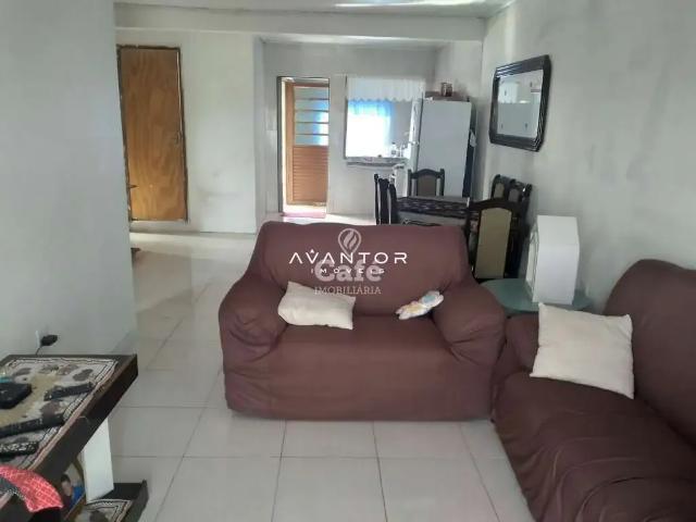 Casa / Sobrado para Venda em Santa Maria/RS Nossa Senhora Medianeira 5 Quartos
