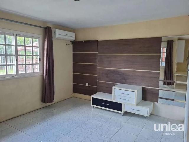 Casa / Sobrado para Venda em Santa Maria/RS Nossa Senhora Medianeira 2 Quartos