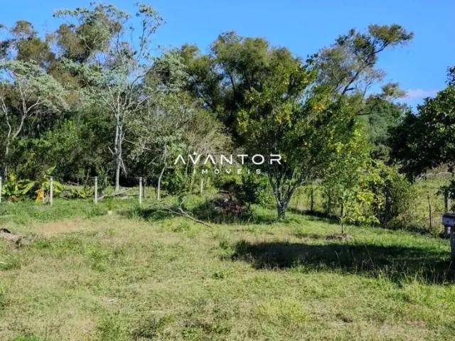 Casa / Sobrado para Venda em Santa Maria/RS Boca do Monte 2 Quartos