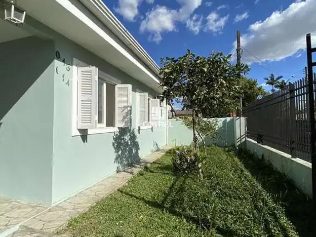 Casa / Sobrado para Venda em Santa Maria/RS Camobi 4 Quartos