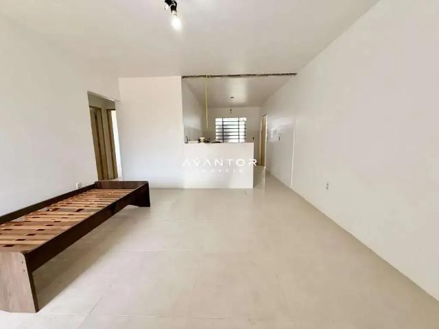 Casa / Sobrado para Venda em Santa Maria/RS Camobi 3 Quartos