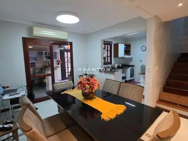 Casa / Sobrado para Venda em Santa Maria/RS Camobi 3 Quartos