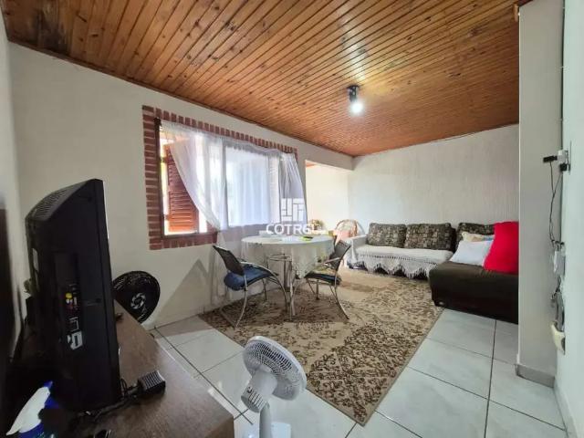 Casa / Sobrado para Venda em Santa Maria/RS Camobi 3 Quartos