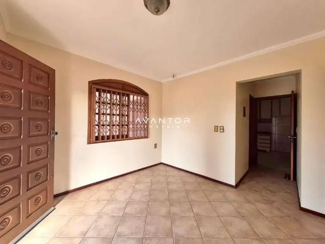Casa / Sobrado para Venda em Santa Maria/RS Camobi 3 Quartos