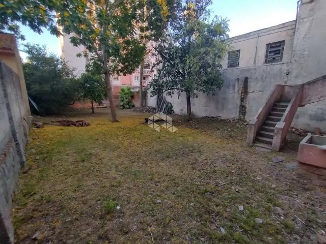 Casa / Sobrado para Venda em Santa Maria/RS Centro 4 Quartos