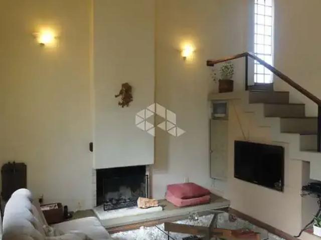 Casa / Sobrado para Venda em Santa Maria/RS Centro 5 Quartos