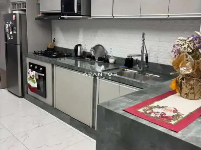 Casa / Sobrado para Venda em Santa Maria/RS Centro 2 Quartos