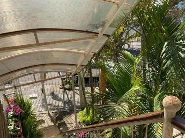 Casa / Sobrado para Venda em Santa Maria/RS Centro 3 Quartos