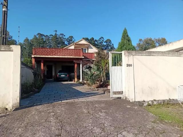 Casa / Sobrado para Venda em Santa Maria/RS Dom Antônio Reis 3 Quartos