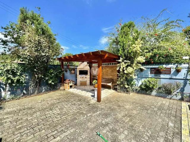 Casa / Sobrado para Venda em Santa Maria/RS Itararé 3 Quartos