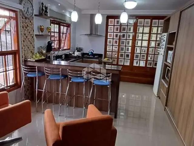 Casa / Sobrado para Venda em Santa Maria/RS Itararé 3 Quartos