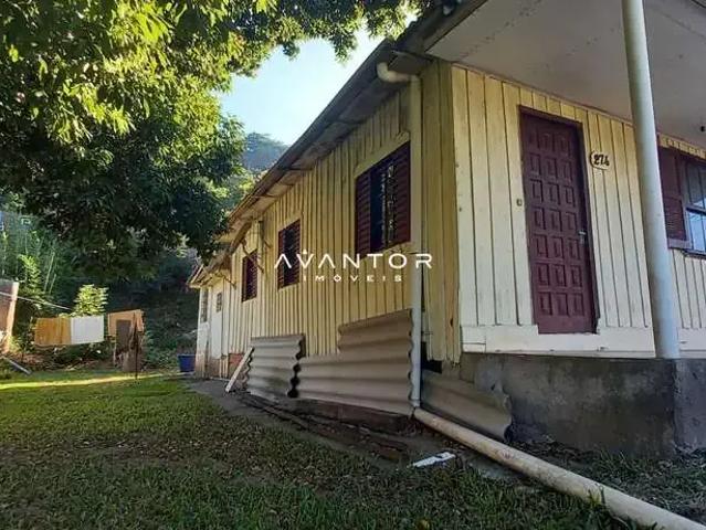 Casa / Sobrado para Venda em Santa Maria/RS Itararé 2 Quartos