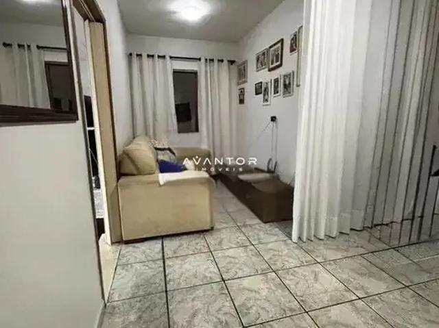 Casa / Sobrado para Venda em Santa Maria/RS Juscelino Kubitschek 2 Quartos