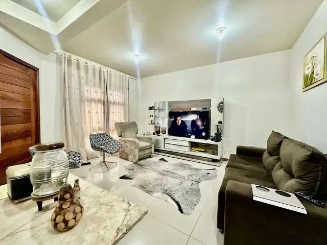 Casa / Sobrado para Venda em Santa Maria/RS Juscelino Kubitschek 3 Quartos