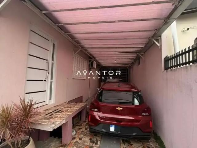 Casa / Sobrado para Venda em Santa Maria/RS Juscelino Kubitschek 3 Quartos