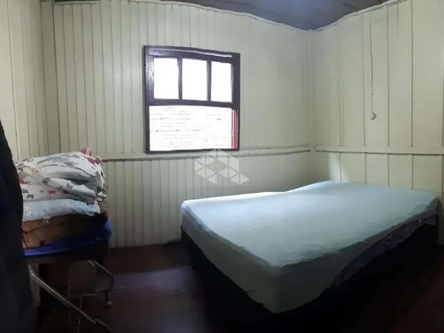 Casa / Sobrado para Venda em Santa Maria/RS Juscelino Kubitschek 3 Quartos