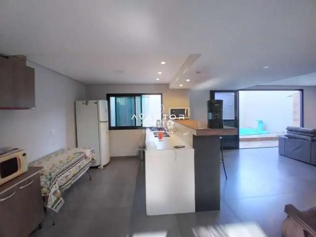 Casa / Sobrado para Venda em Santa Maria/RS Juscelino Kubitschek 3 Quartos