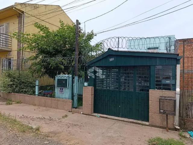 Casa / Sobrado para Venda em Santa Maria/RS Juscelino Kubitschek 4 Quartos