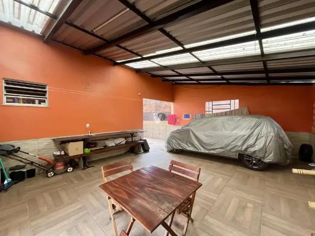 Casa / Sobrado para Venda em Santa Maria/RS Passo D'Areia 4 Quartos