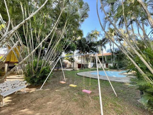 Casa / Sobrado para Venda em Santa Maria/RS Patronato 5 Quartos