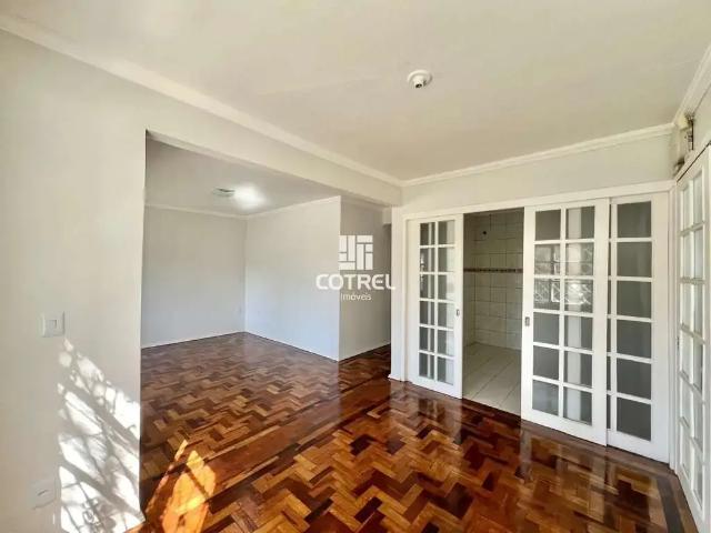 Casa / Sobrado para Venda em Santa Maria/RS Patronato 3 Quartos