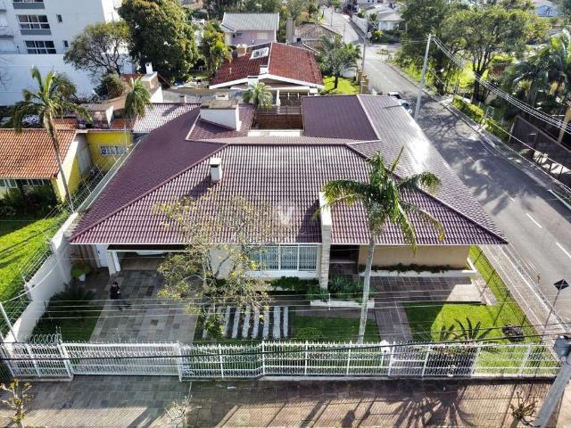 Casa / Sobrado para Venda em Santa Maria/RS Patronato 3 Quartos