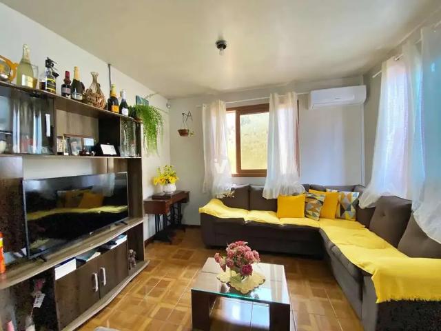 Casa / Sobrado para Venda em Santa Maria/RS Patronato 3 Quartos