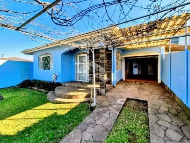 Casa / Sobrado para Venda em Santa Maria/RS Pé de Plátano 3 Quartos