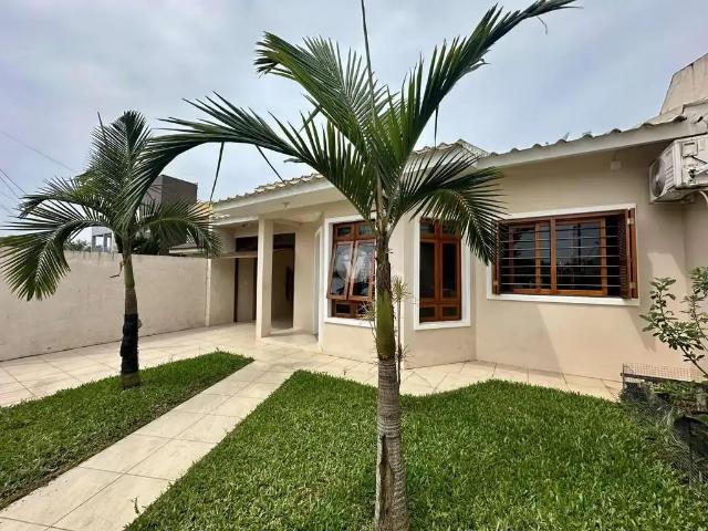 Casa / Sobrado para Venda em Santa Maria/RS Pinheiro Machado 3 Quartos