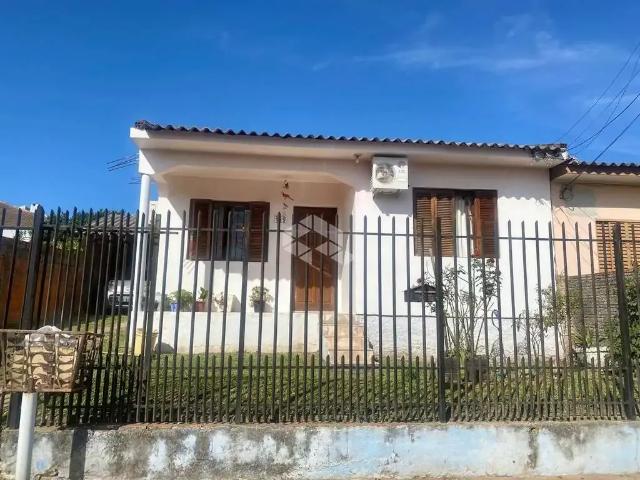 Casa / Sobrado para Venda em Santa Maria/RS Pinheiro Machado 4 Quartos