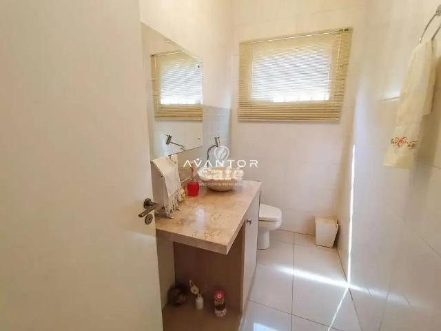 Casa / Sobrado para Venda em Santa Maria/RS São José 5 Quartos