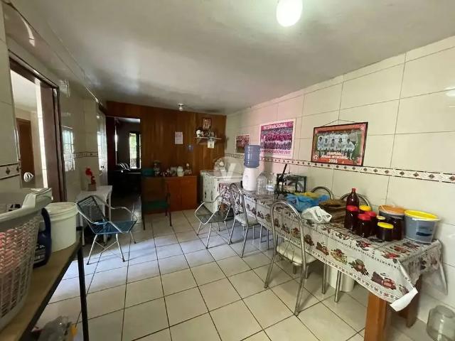 Casa / Sobrado para Venda em Santa Maria/RS Tancredo Neves 2 Quartos
