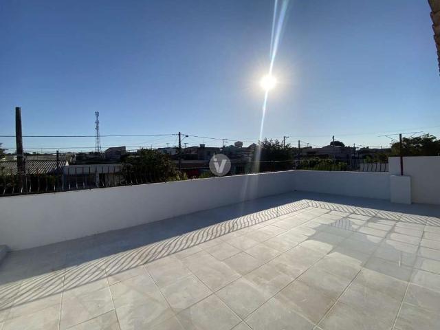 Casa / Sobrado para Venda em Santa Maria/RS Tancredo Neves 3 Quartos