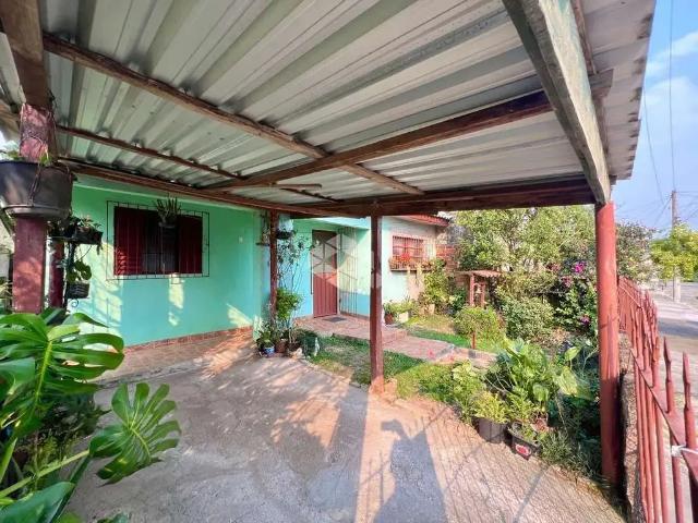 Casa / Sobrado para Venda em Santa Maria/RS Tancredo Neves 3 Quartos