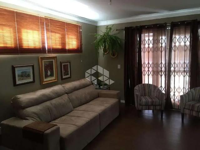 Casa / Sobrado para Venda em Santa Maria/RS Tomazetti 3 Quartos
