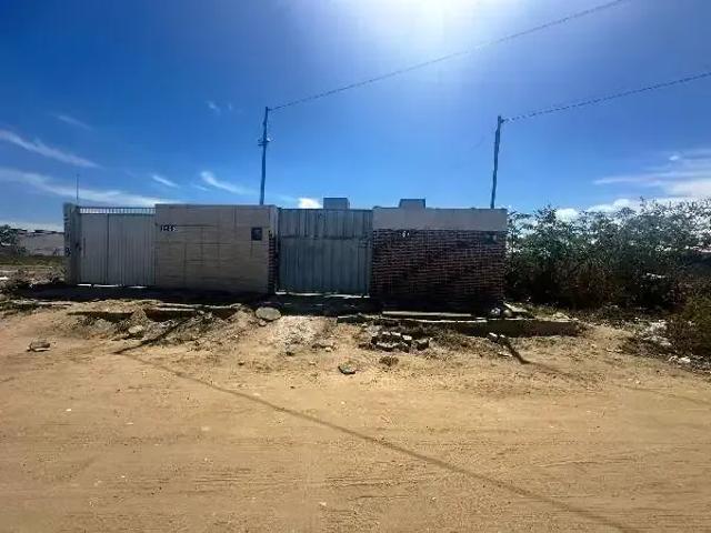 Casa / Sobrado para Venda em Santa Rita/PB Aeroporto 2 Quartos
