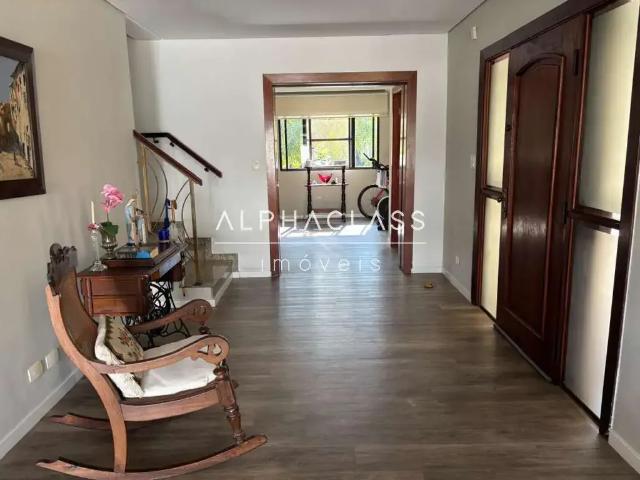 Casa / Sobrado para Venda em Santana de Parnaíba/SP Alphaville 4 Quartos