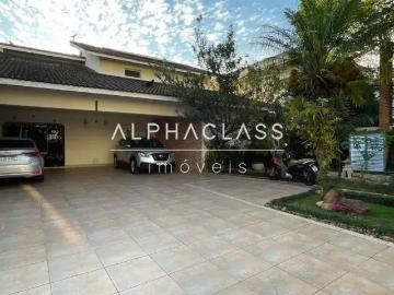 Casa / Sobrado para Venda em Santana de Parnaíba/SP Alphaville 4 Quartos
