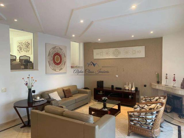 Casa / Sobrado para Venda em Santana de Parnaíba/SP Alphaville 4 Quartos