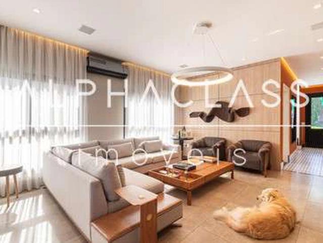 Casa / Sobrado para Venda em Santana de Parnaíba/SP Alphaville 4 Quartos