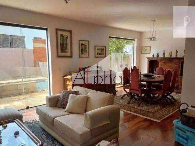 Casa / Sobrado para Venda em Santana de Parnaíba/SP Alphaville 4 Quartos