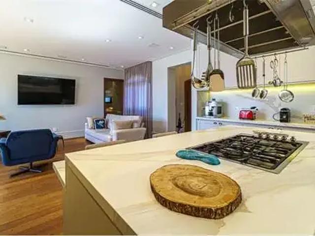 Casa / Sobrado para Venda em Santana de Parnaíba/SP Alphaville 5 Quartos