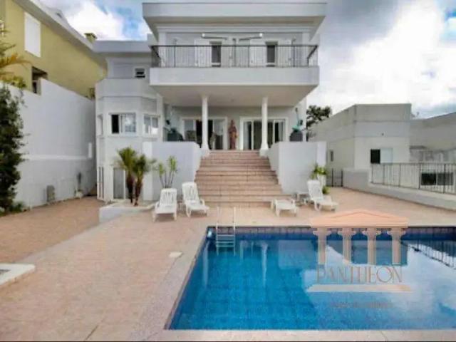 Casa / Sobrado para Venda em Santana de Parnaíba/SP Alphaville 6 Quartos