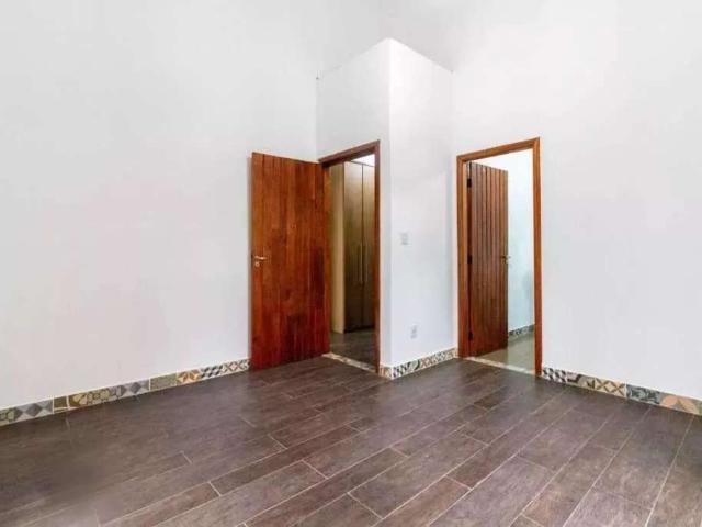 Casa / Sobrado para Venda em Santana de Parnaíba/SP Alphaville 3 Quartos