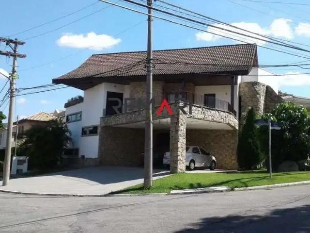 Casa / Sobrado para Venda em Santana de Parnaíba/SP Alphaville 3 Quartos