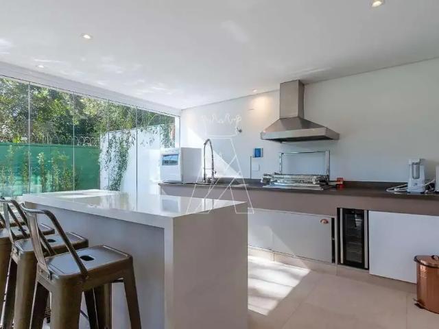Casa / Sobrado para Venda em Santana de Parnaíba/SP Morada das Flores Aldeia da Serra 4 Quartos