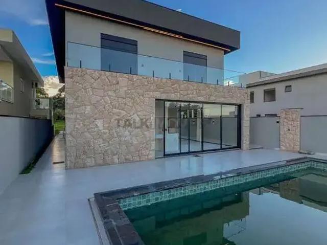 Casa / Sobrado para Venda em Santana de Parnaíba/SP Sítio do Morro 4 Quartos
