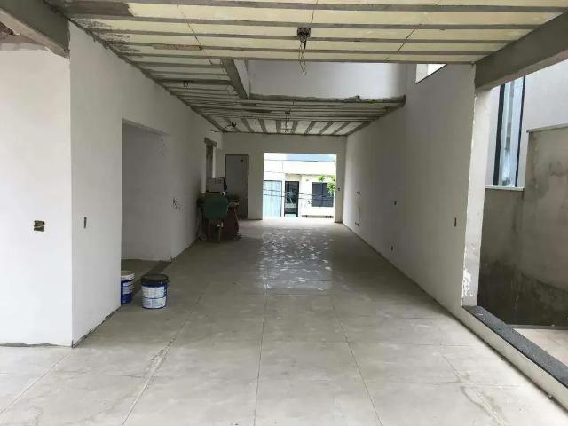 Casa / Sobrado para Venda em Santana de Parnaíba/SP Suru 4 Quartos