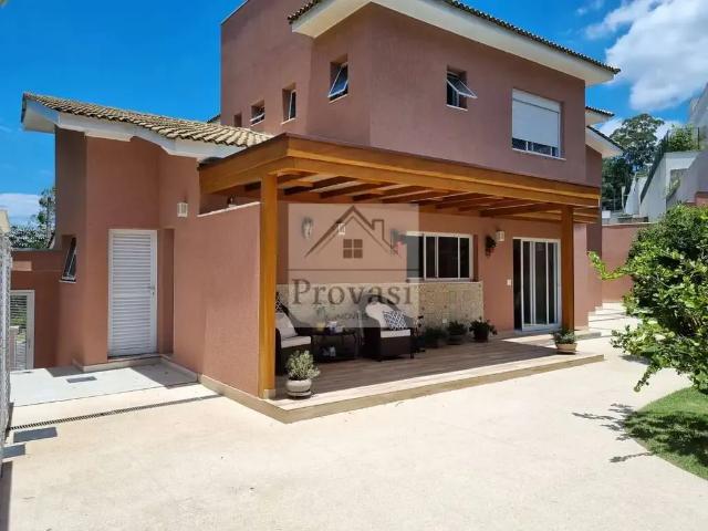 Casa / Sobrado para Venda em Santana de Parnaíba/SP Parque Sinai 4 Quartos