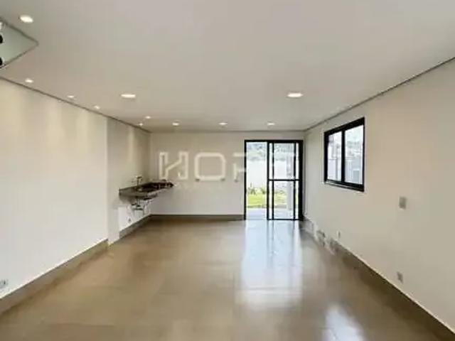 Casa / Sobrado para Venda em Santana de Parnaíba/SP Villas do Jaguari 3 Quartos